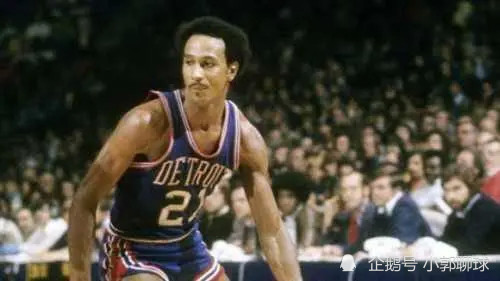 球本身的张 球本身的张